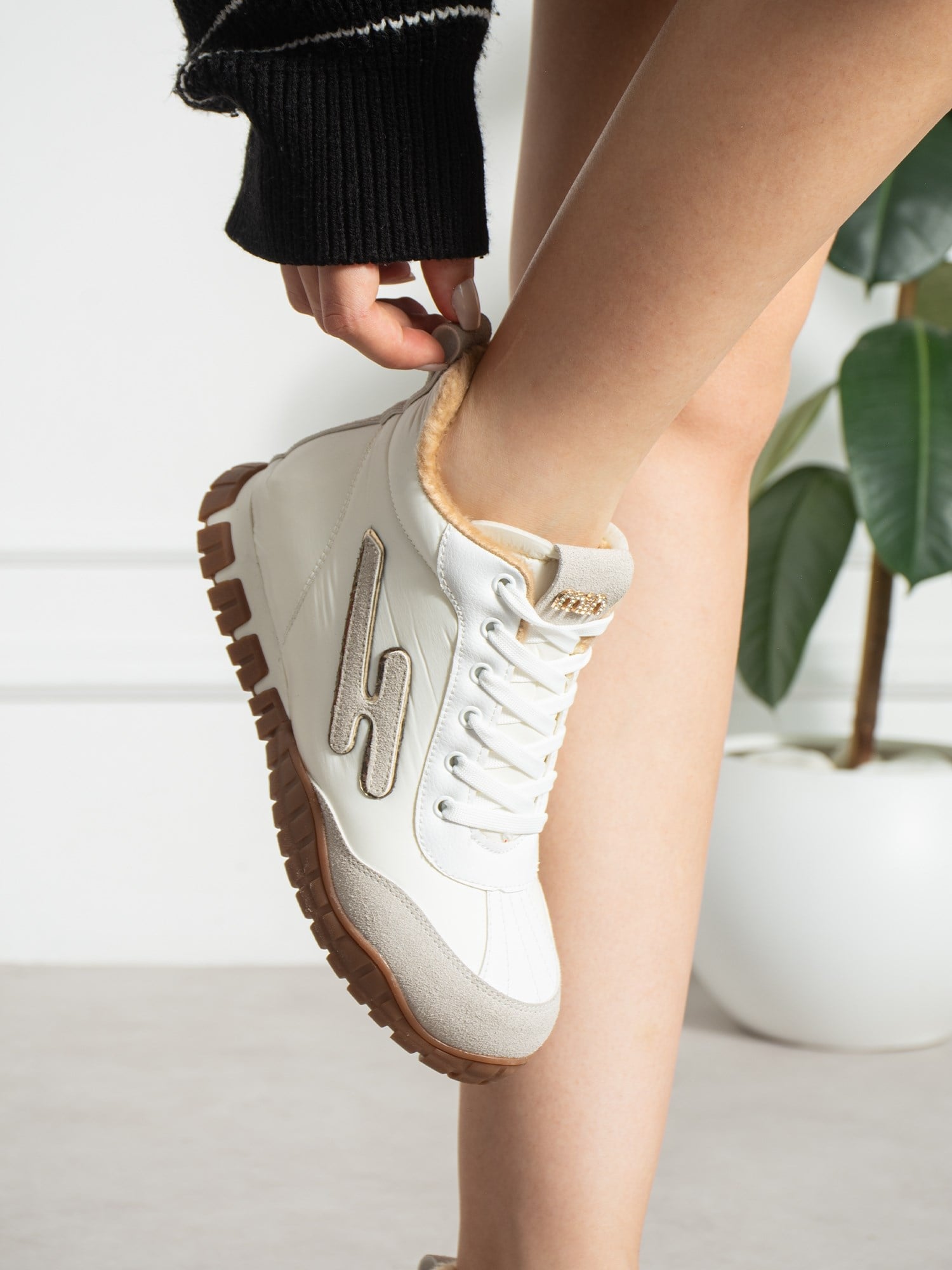CARİNA Beyaz İçi Kürklü Gizli Topuk Kadın Sneakers Bot