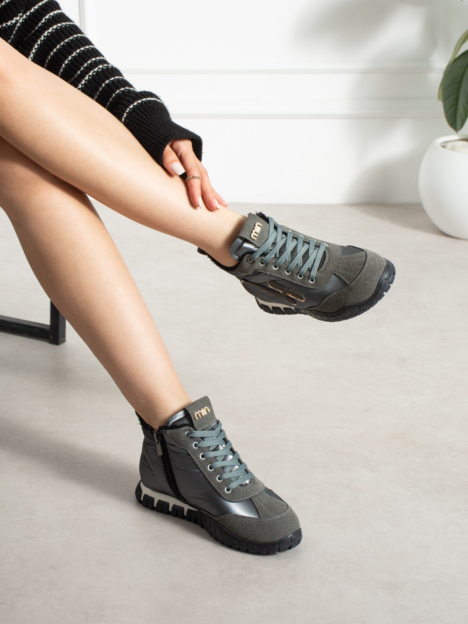 CARİNA Gri İçi Kürklü Gizli Topuk Kadın Sneakers Bot