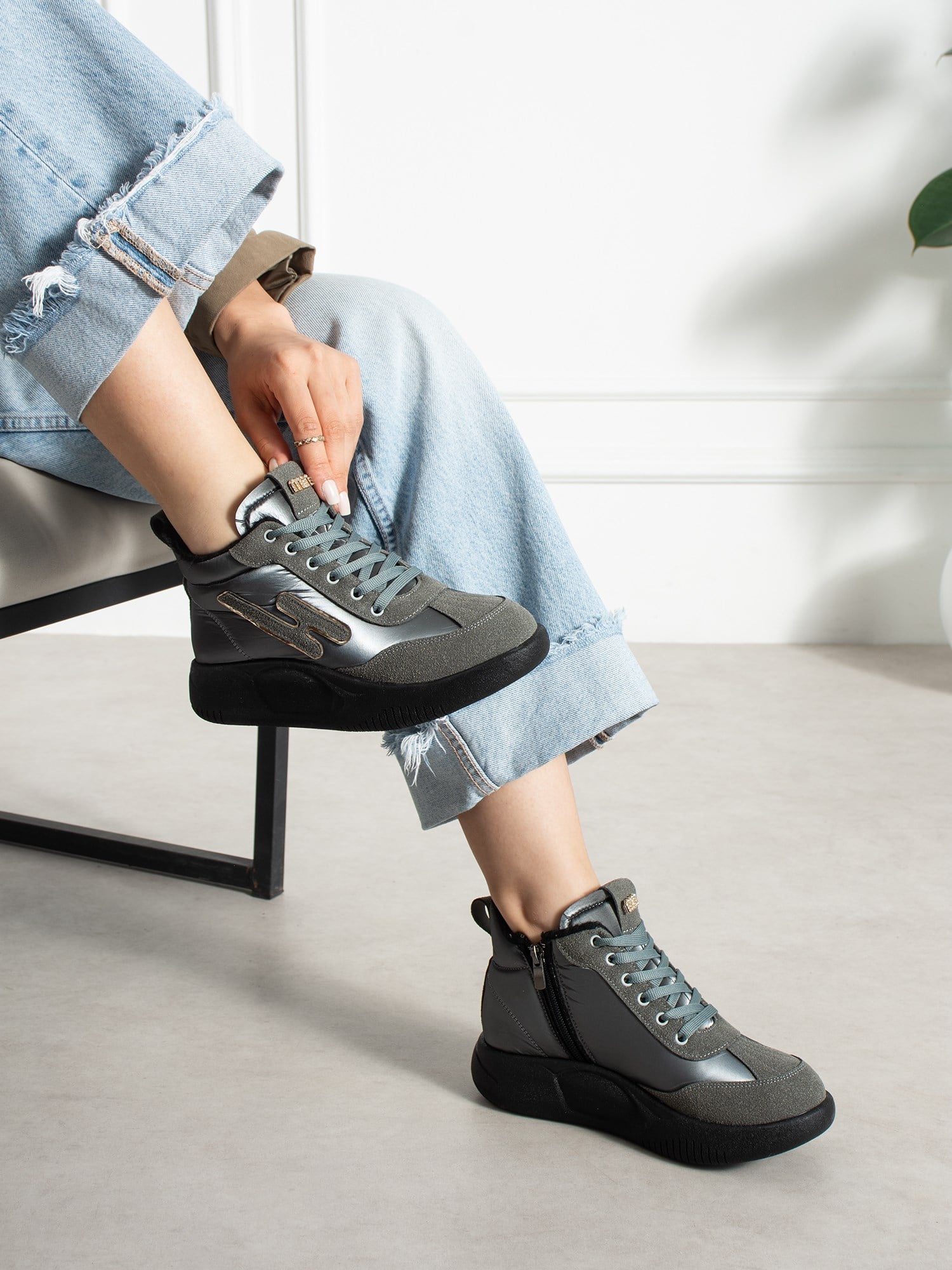 ELİSA Gri İçi Kürklü Gizli Topuklu Kadın Sneakers Bot