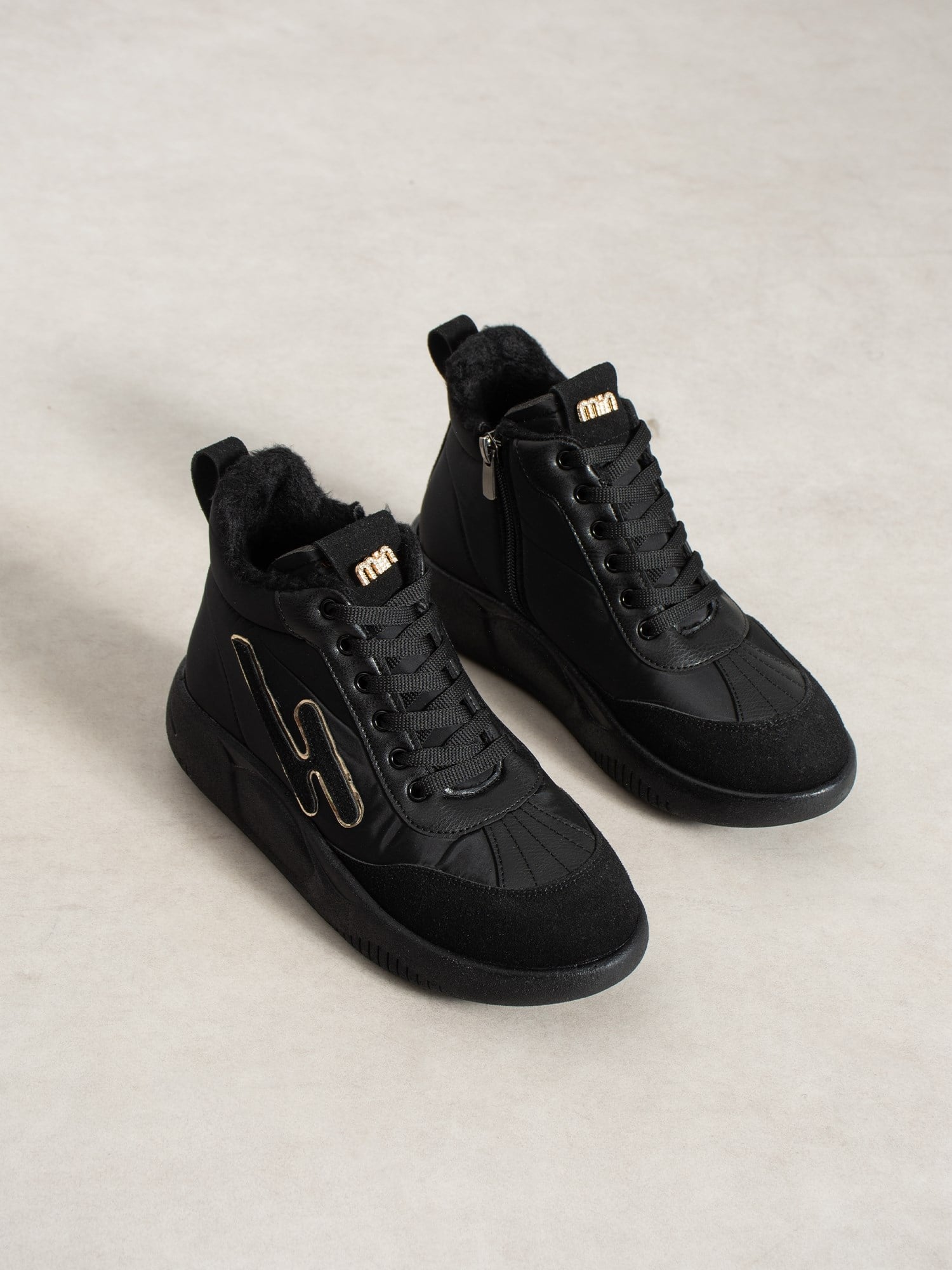 ELİSA Siyah İçi Kürklü Gizli Topuklu Kadın Sneakers Bot