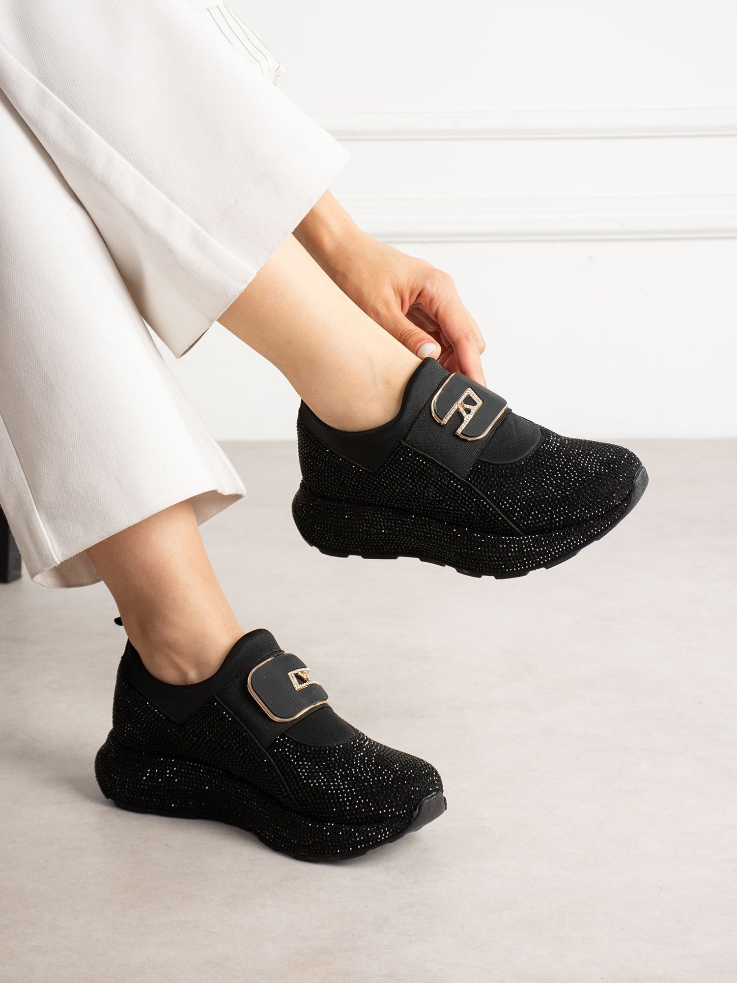 KOTSENG Siyah Taşlı Kadın Sneakers