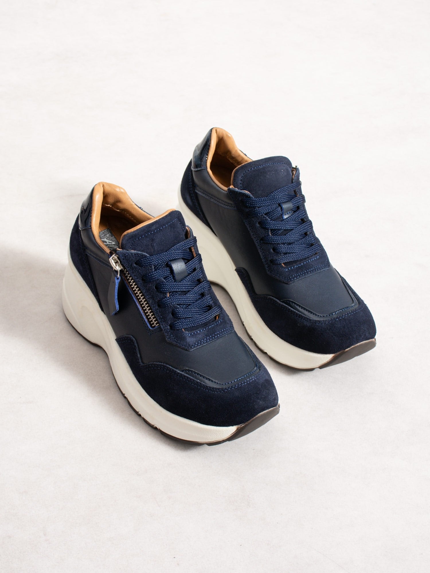 LARİNA Lacivert Hakiki Deri Kadın Sneakers