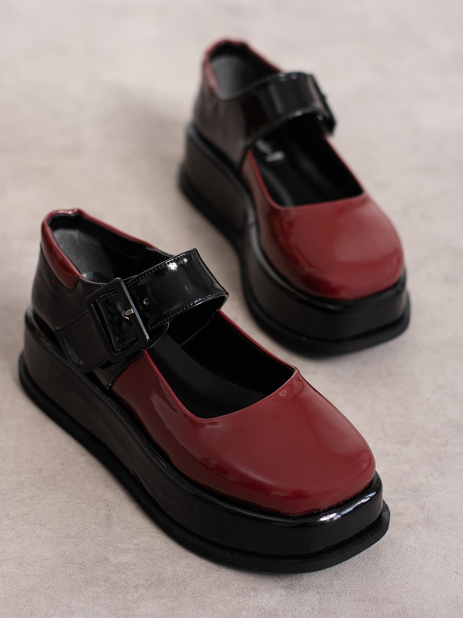 MARE Bordo-Siyah Toka Detay Kadın Loafer