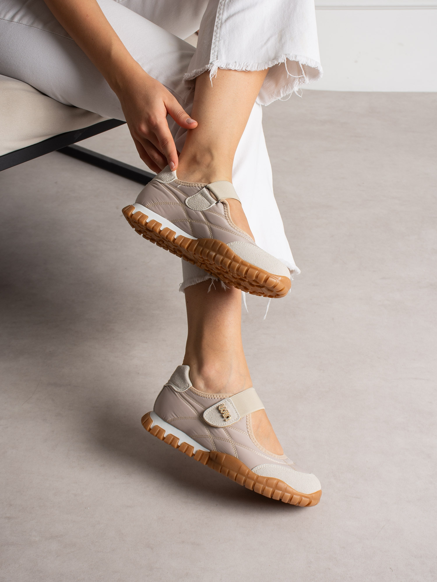 SARTO Krem Cırtlı Kadın Sneakers