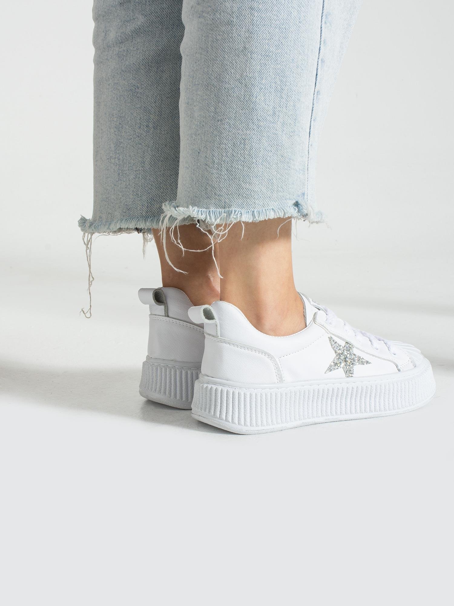 STAR Beyaz Yıldız Detay Kadın Sneakers