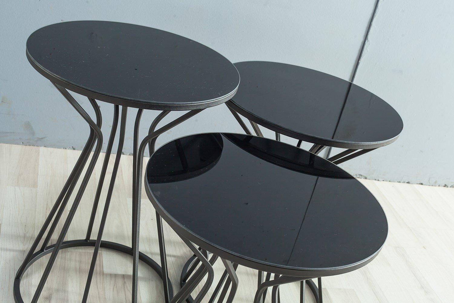 Pirizma Zigon Sehpa Black