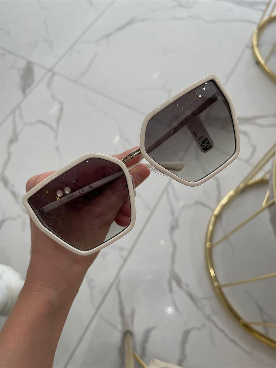 Guess 7871 21p 59 Kadın Güneş Gözlüğü