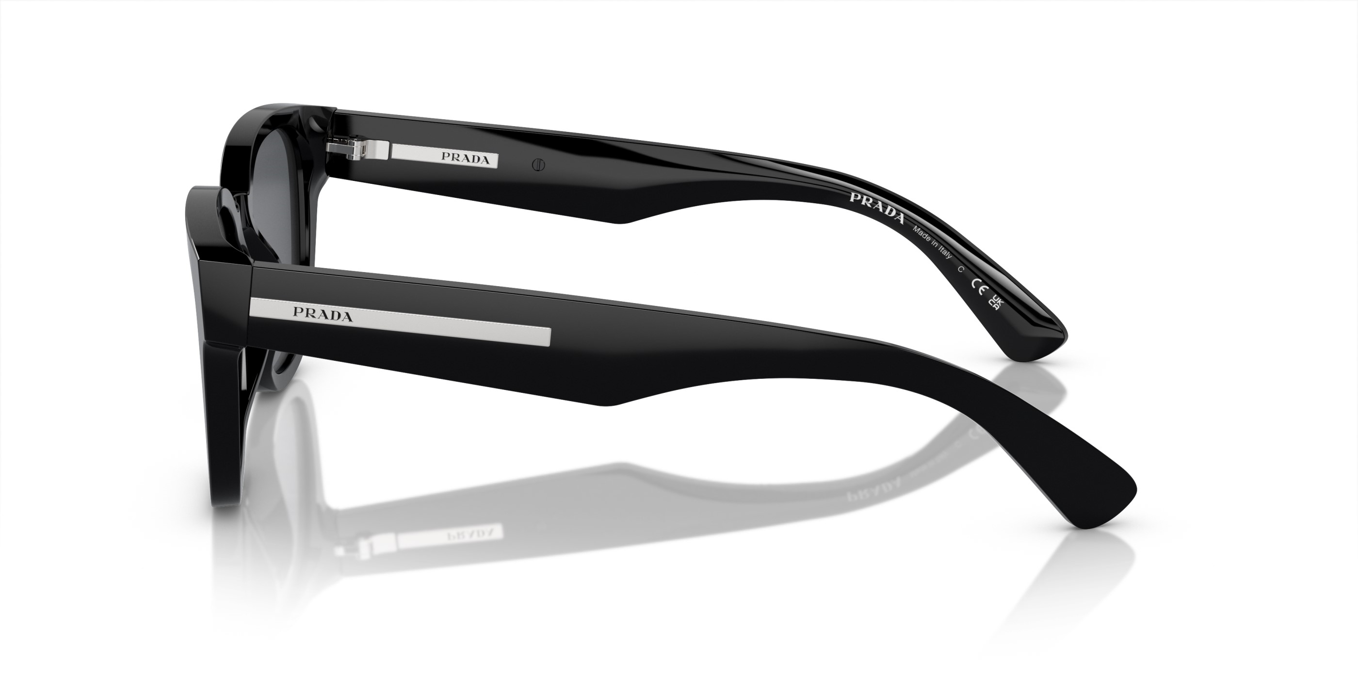 Prada 0PR A04S 16K07T 52 