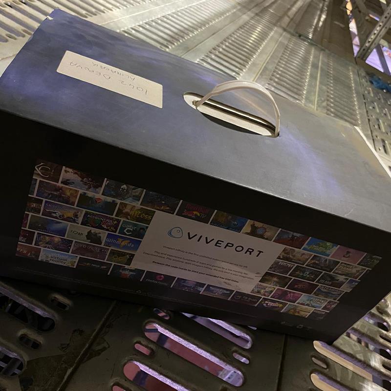 HTC Vive Cosmos Elite PC VR Seti İkinci El Temiz Teşhir Garantili