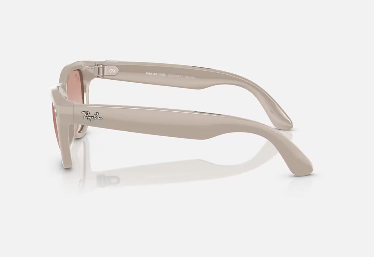 Ray-Ban Meta Skyler Yapay Zeka Akıllı Gözlük Shiny Chalky Gray Cinnamon Pink 52 Beden