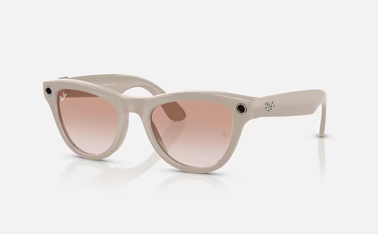 Ray-Ban Meta Skyler Yapay Zeka Akıllı Gözlük Shiny Chalky Gray Cinnamon Pink 52 Beden