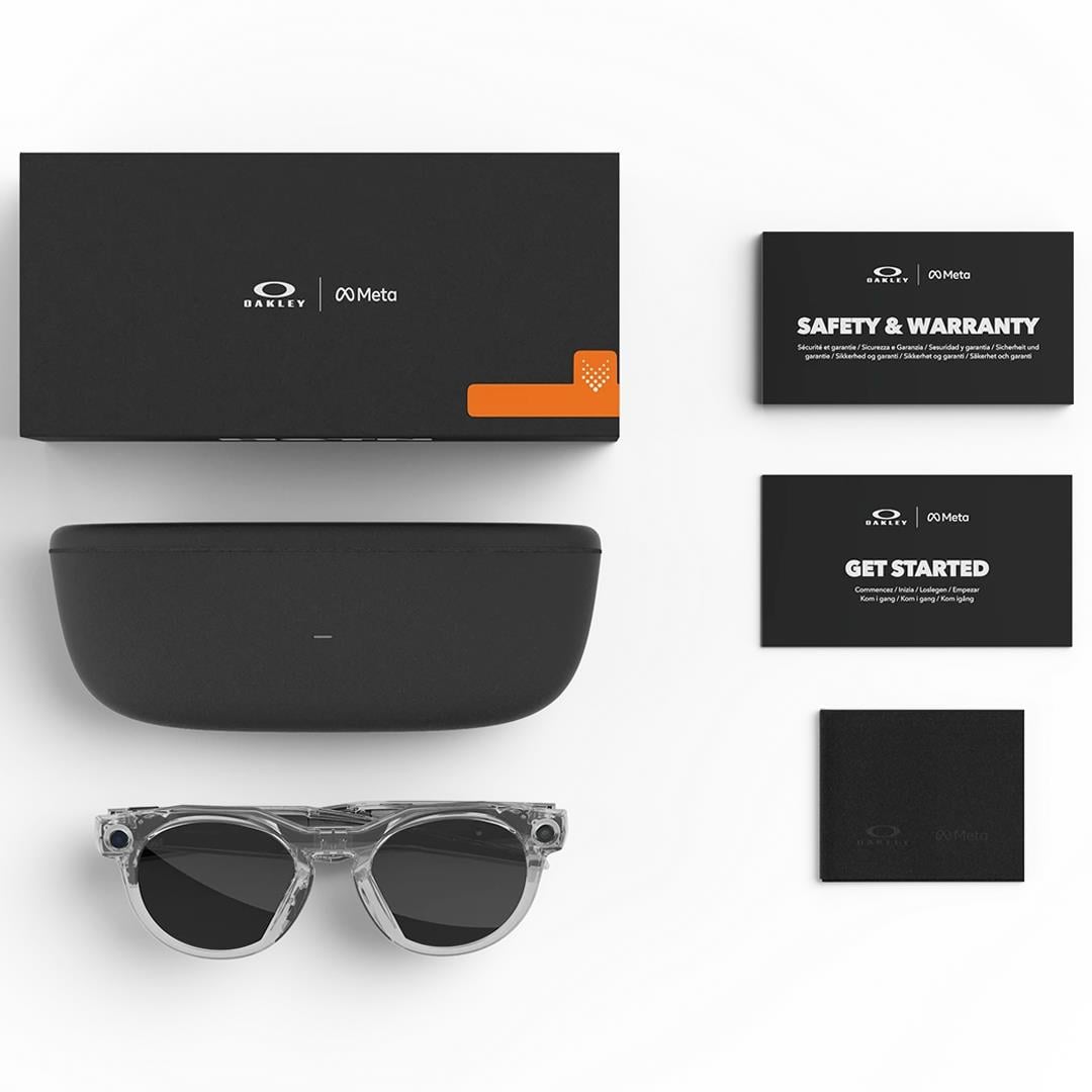 Oakley Meta HSTN Kameralı Yapay Zekalı Akıllı Gözlük Clear Clear to Grey Transitions