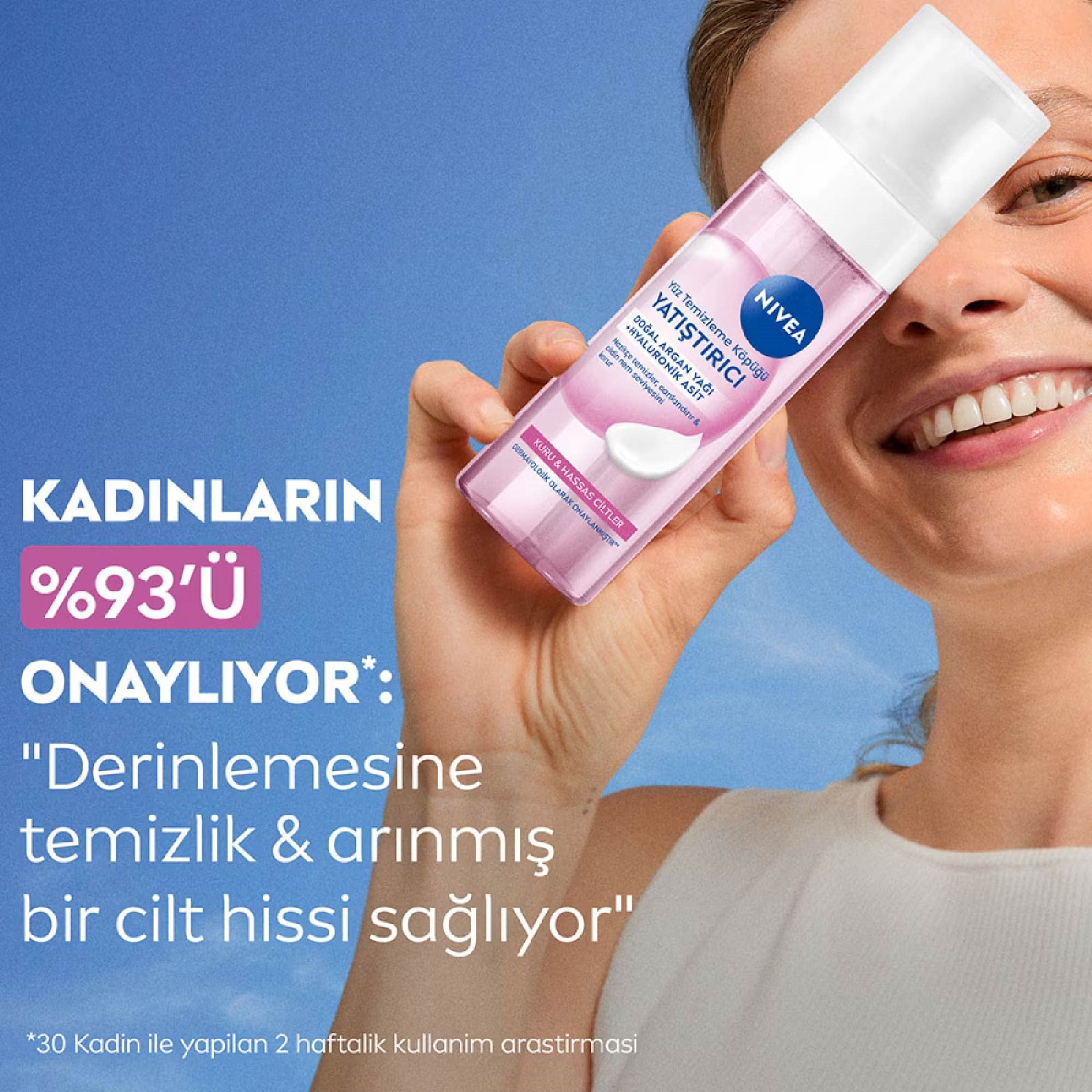 Nivea Yatıştırıcı Yüz Temizleme Köpüğü