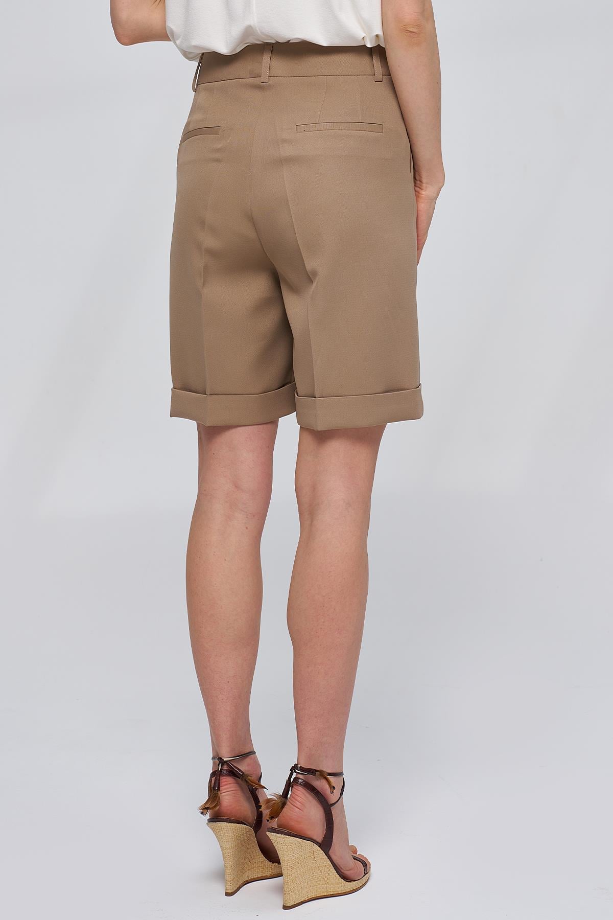 Şort Pantolon