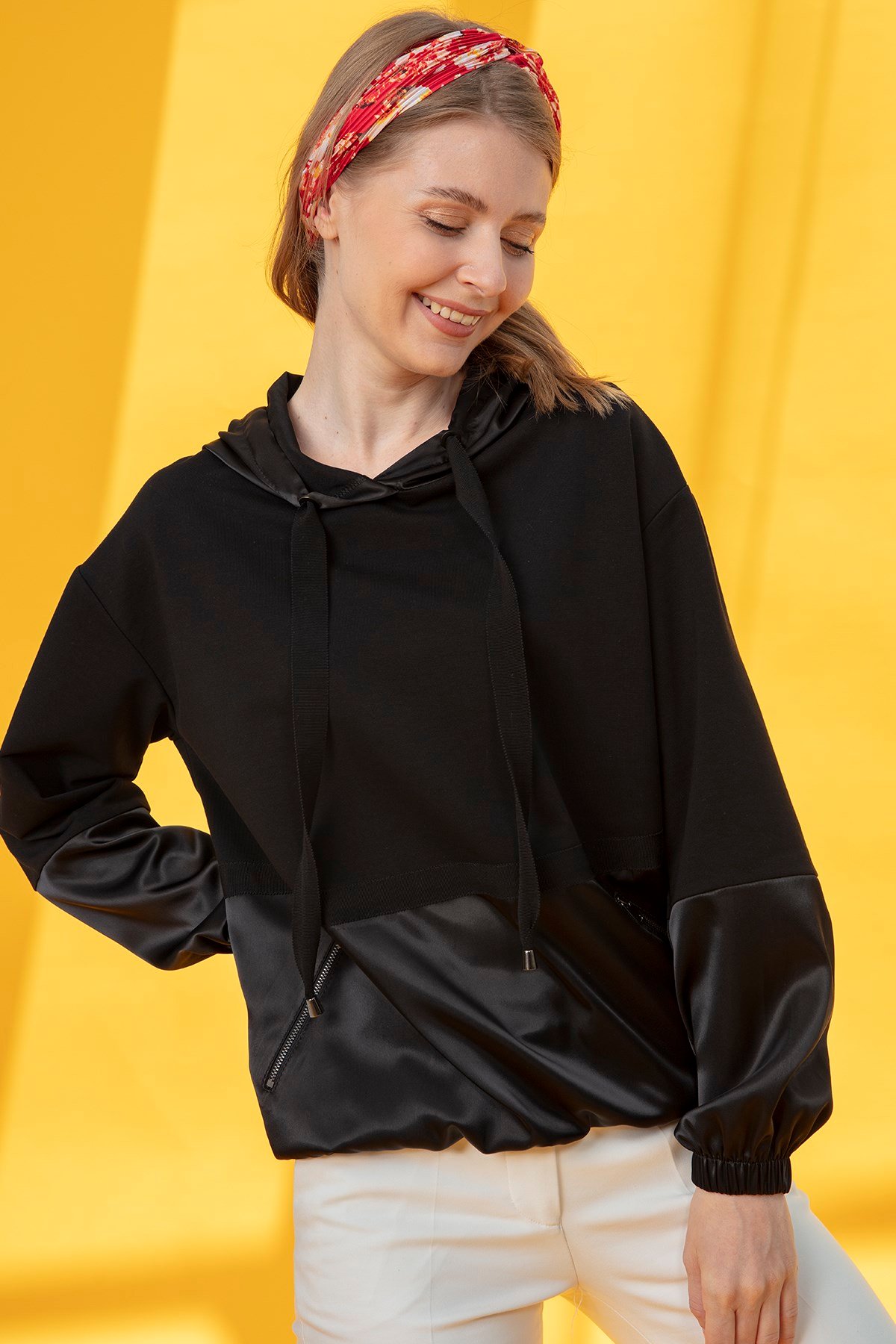 Sweatshirt-Kapüşonlu , Saten Garnili