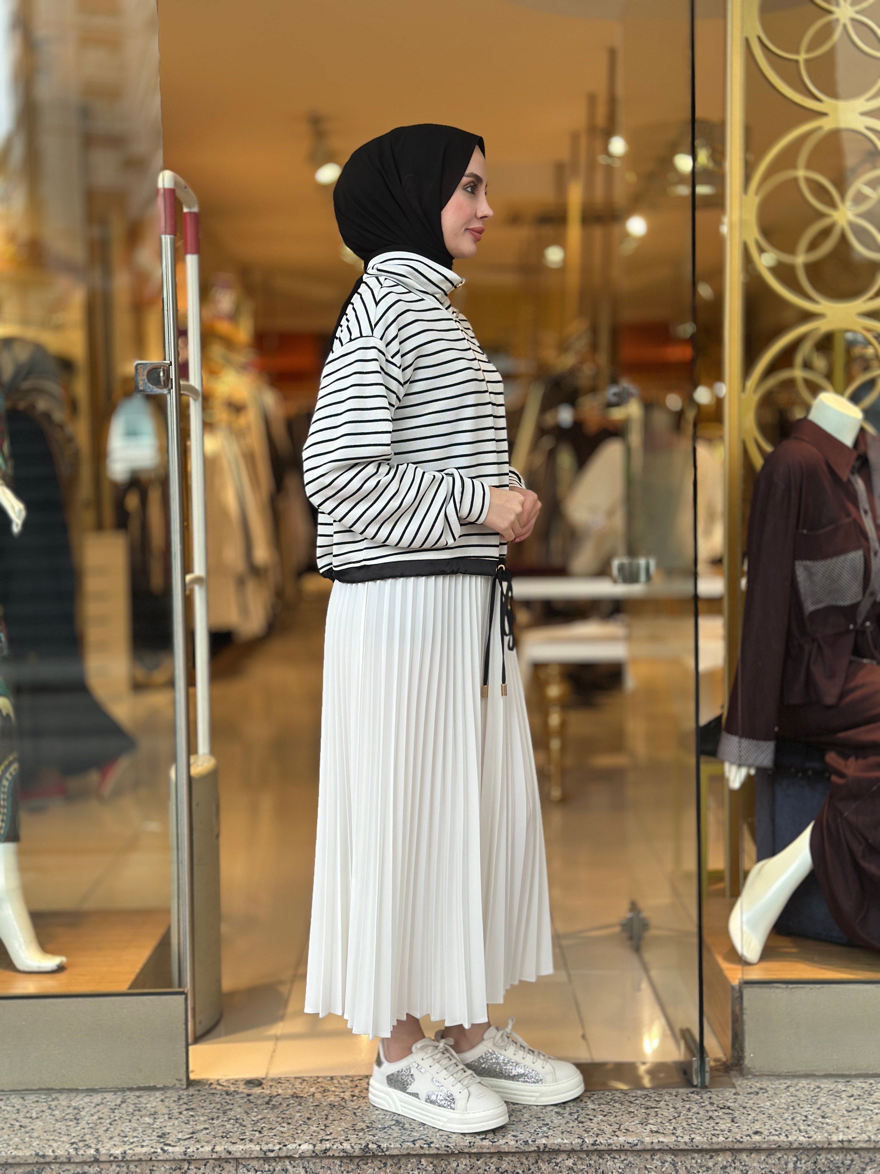 Çizgili Zıp Sweatshirt - Ekru 