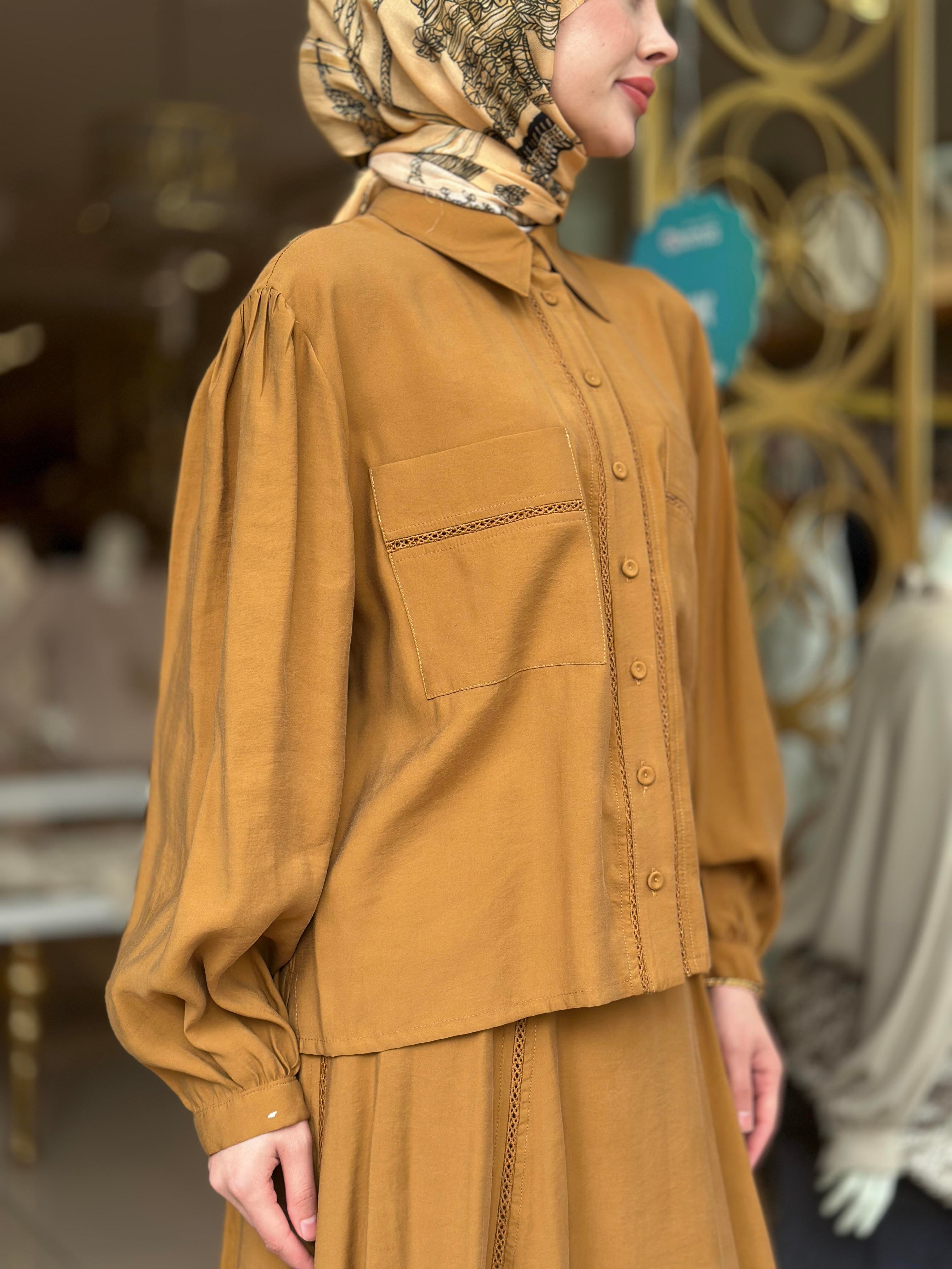 Dantel Biritli Gömlek Bluz Etek Tkm - Safran 