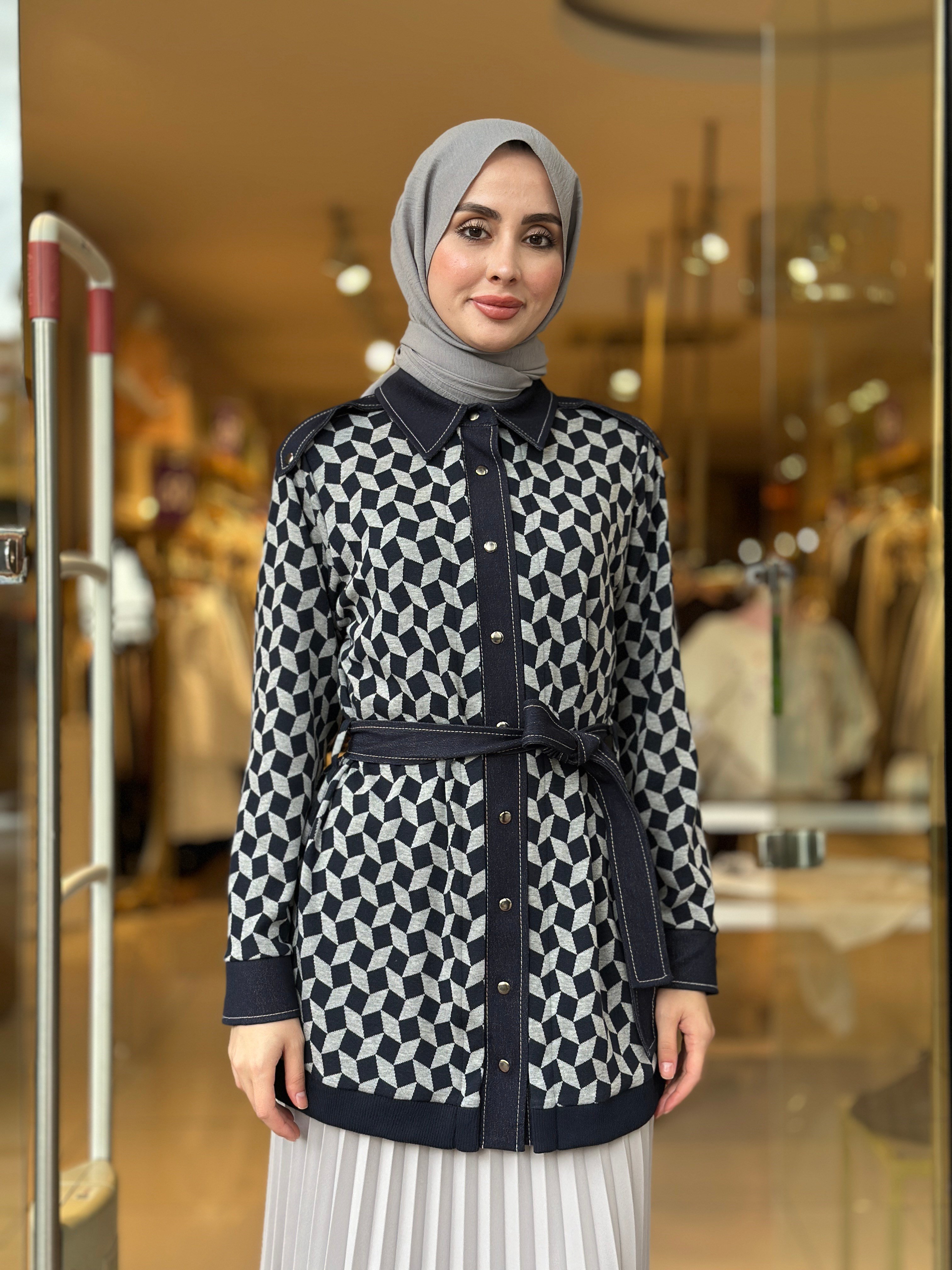 Desenli Kuşaklı Triko Ceket - Lacivert