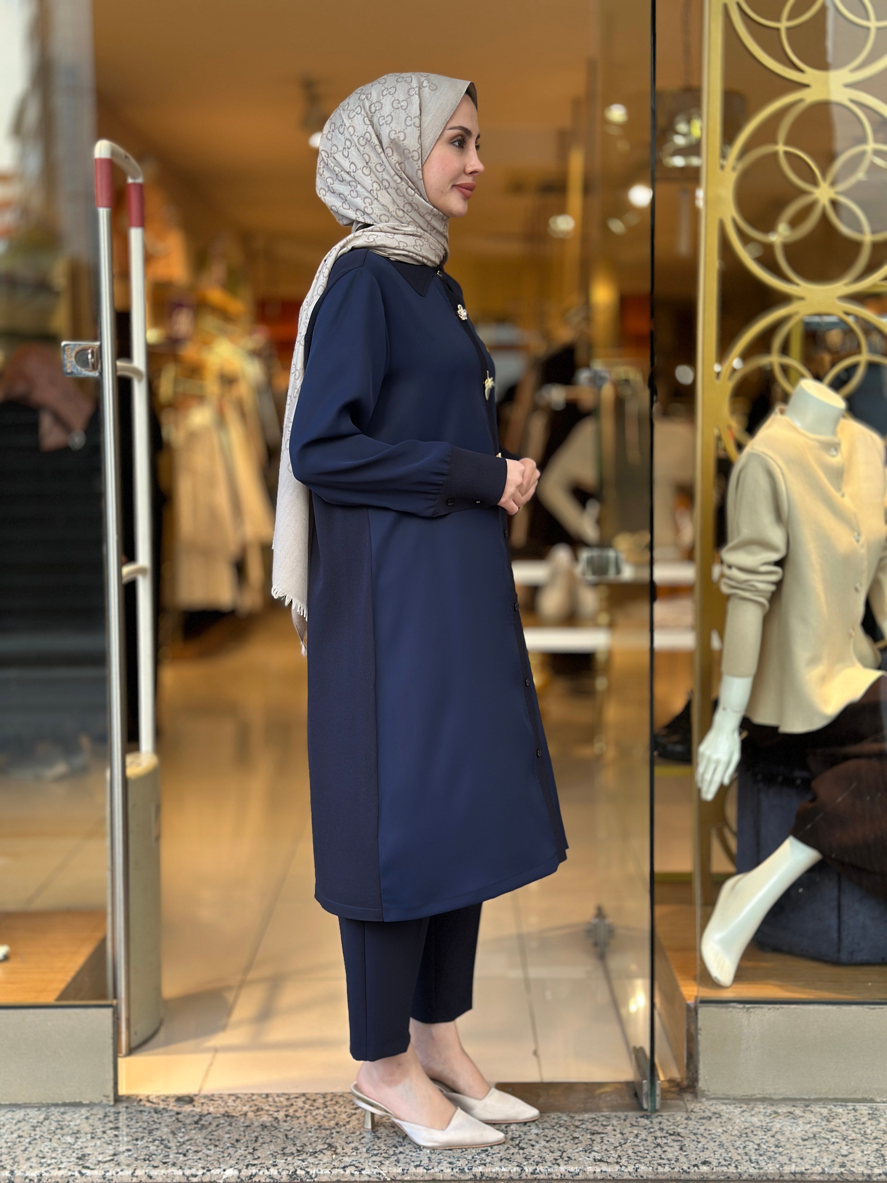 Merserize Detay Aksesuarlı Uzun Tunik - Lacivert