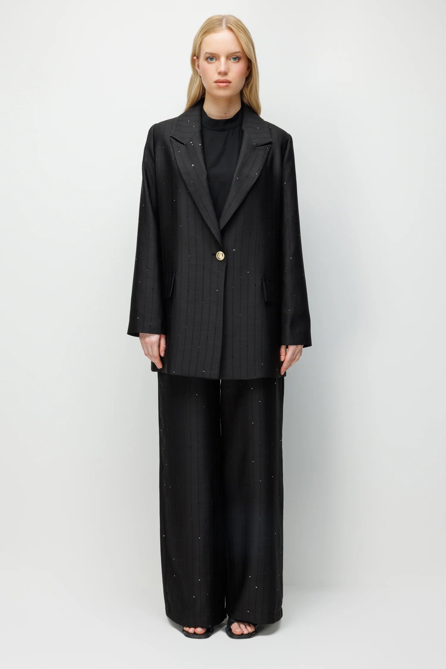 Pullu Ceketli Takım - Siyah