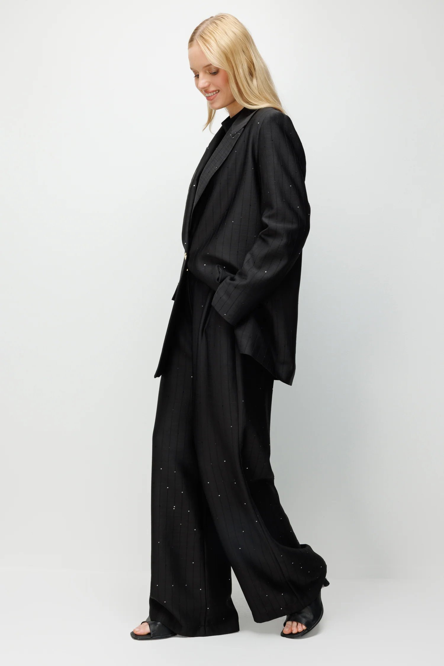 Pullu Ceketli Takım - Siyah