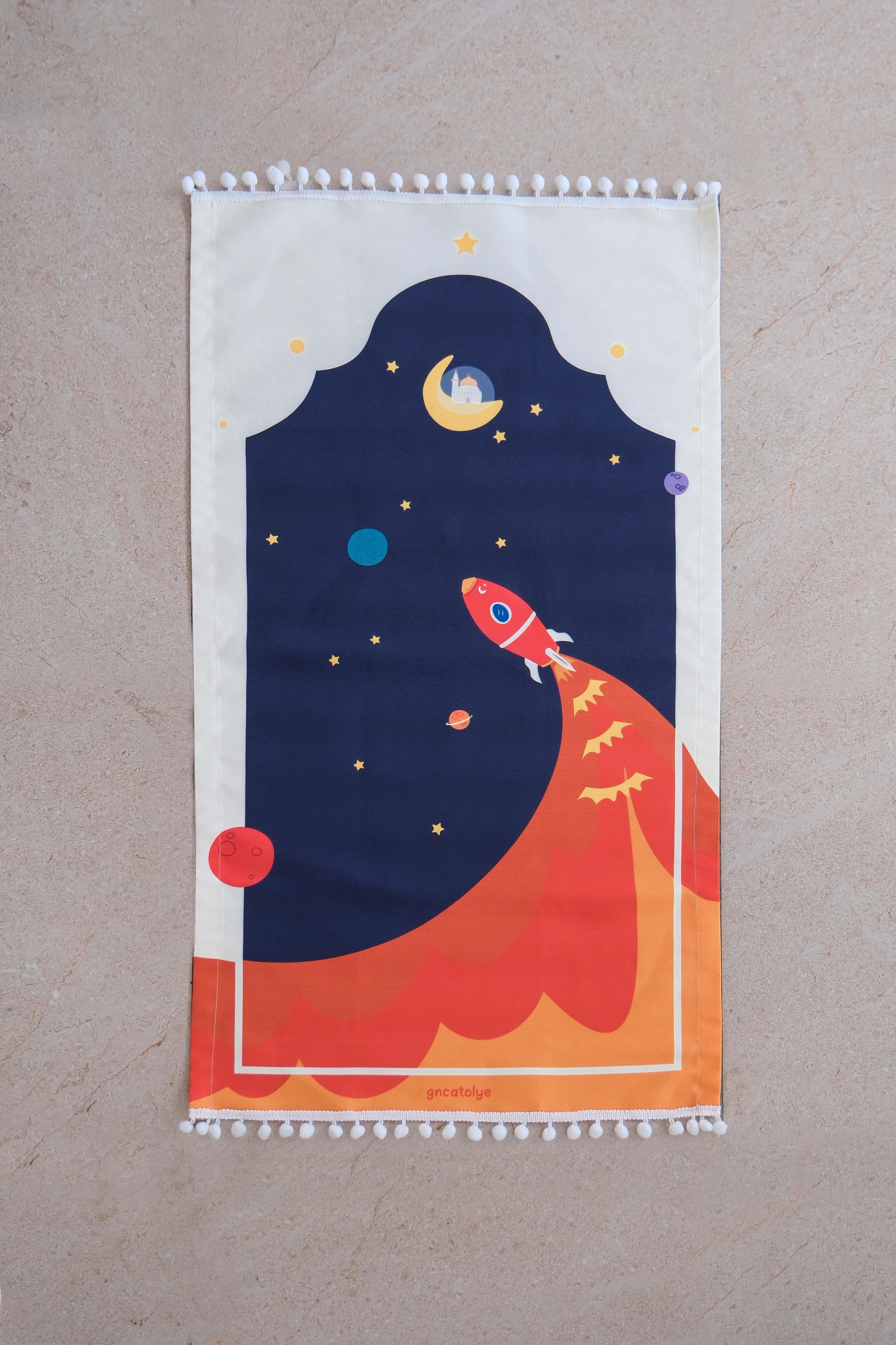 ERKEK ÇOCUK SECCADE