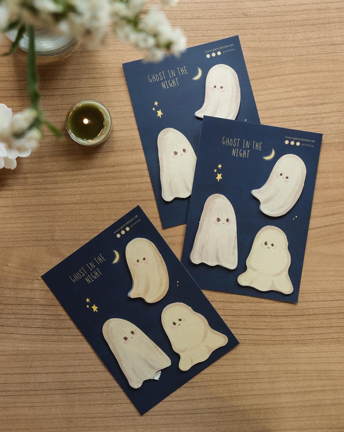 GHOST POST IT