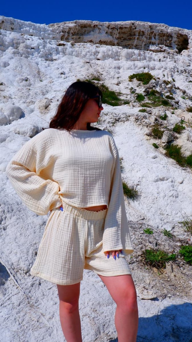Spring-Summer Collection Müslin Şort Uzun Kollu Krop Takım-Krem