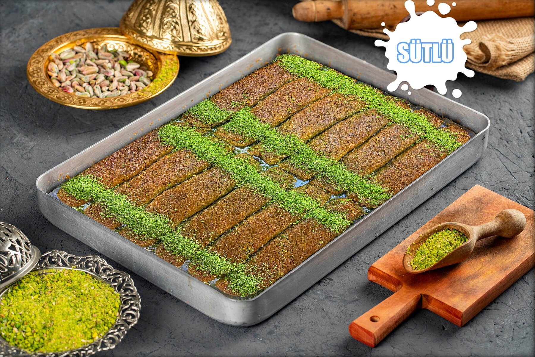 Sütlü Fıstıklı Kadayıf (Tepsi)