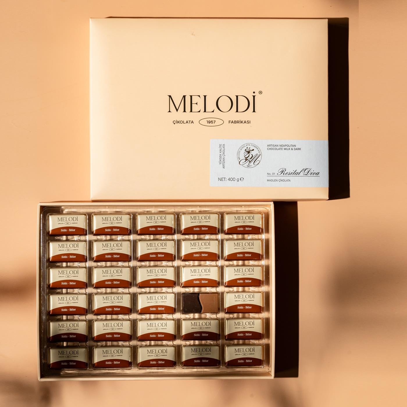 1957 Resital Diva Hediye Çikolata Kutusu 400g