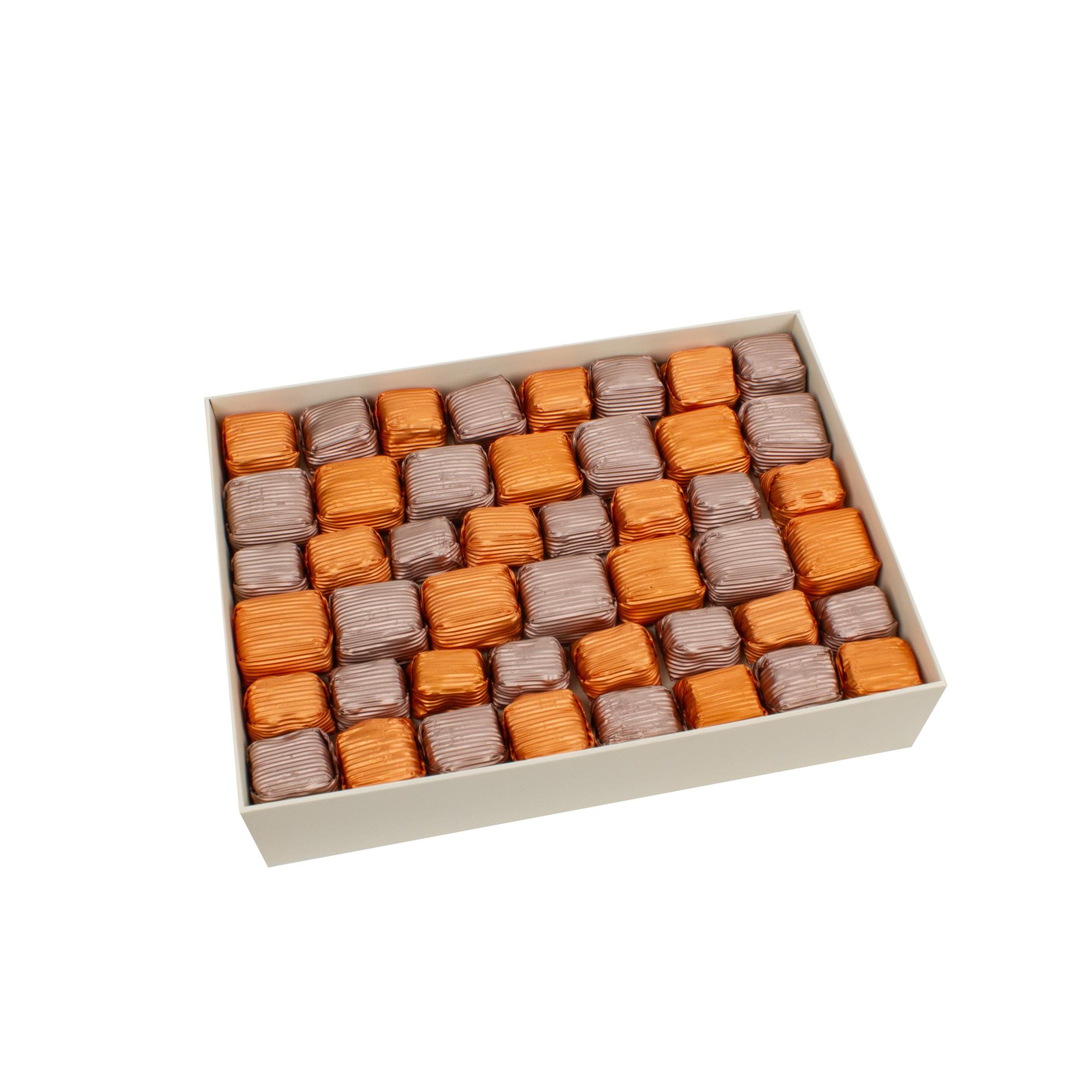 Özel Seri Hediye Yaldızlı Beyaz 800g