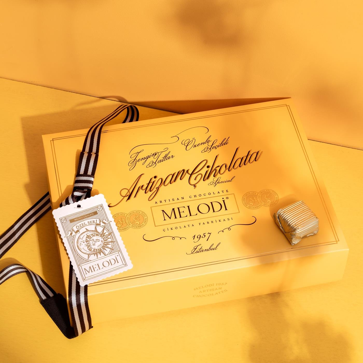 Özel Seri Hediye Yaldızlı Sarı 800g