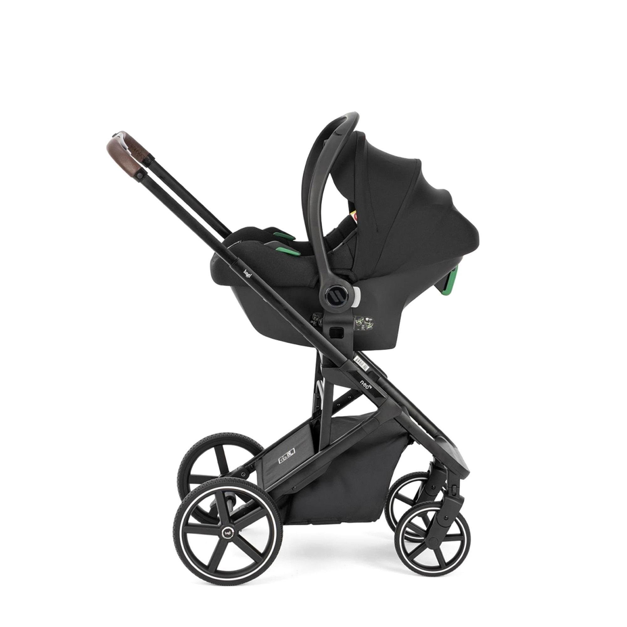 Bagi Neo Big Cosmo Black Bebek Arabası Multicolor