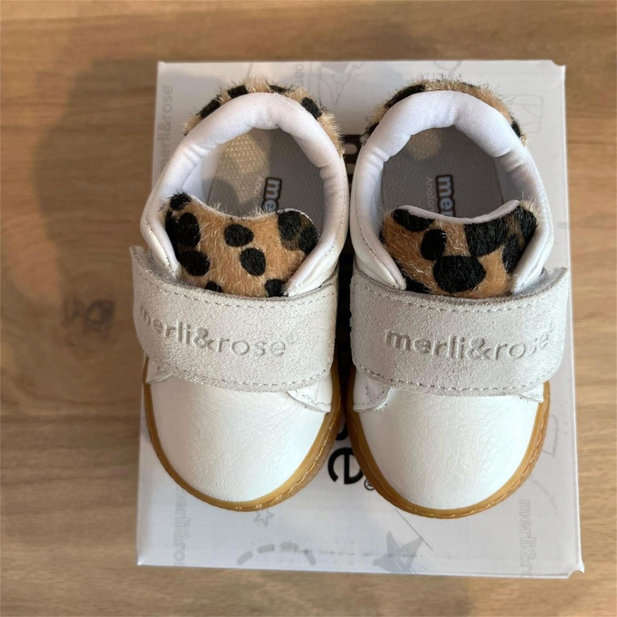 Merli&Rose Kız Bebek Leopar Desenli Spor Ayakkabı Beyaz/Leopar 115-B-42