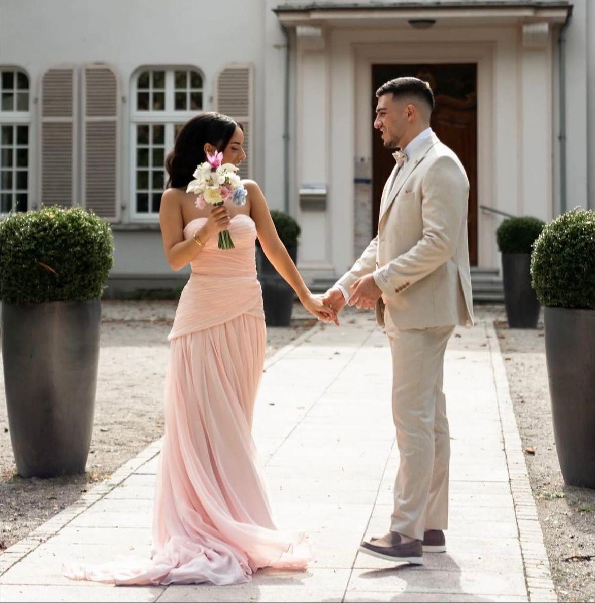 Melike Odabaşı Silky