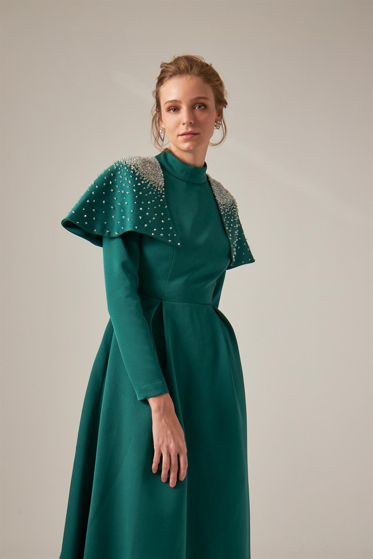 Emerald Green Mirella