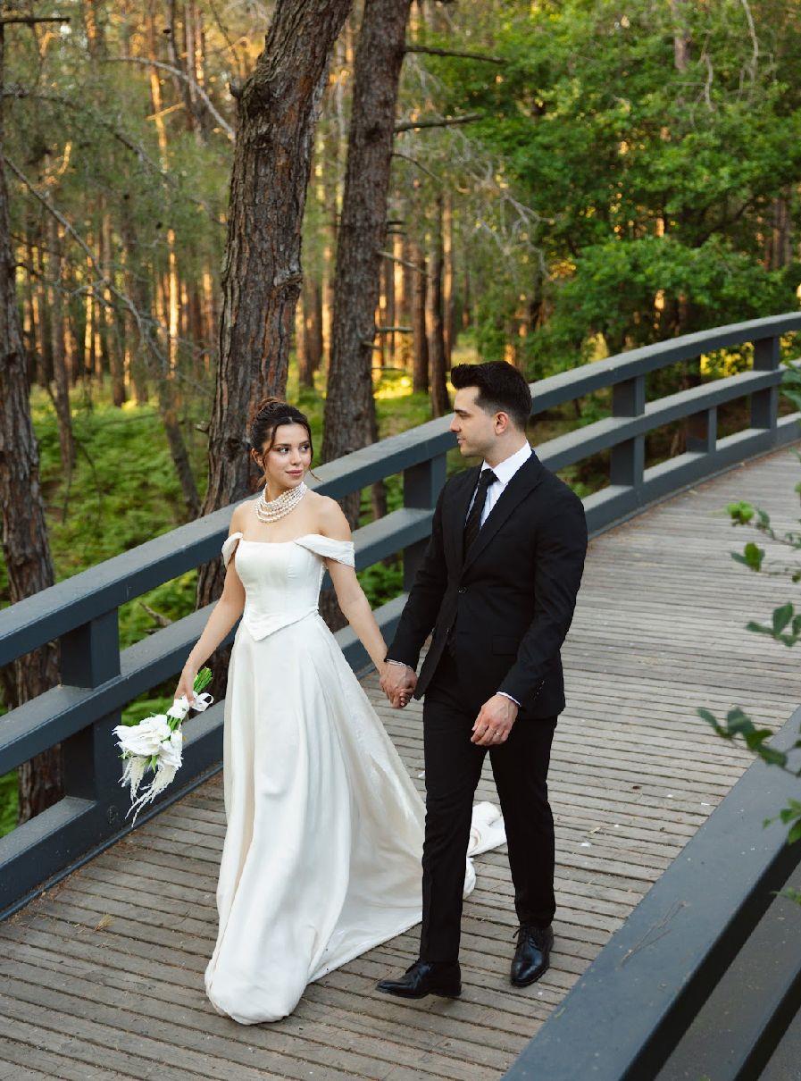 Mısra Bayındır Çekim Elbisesi