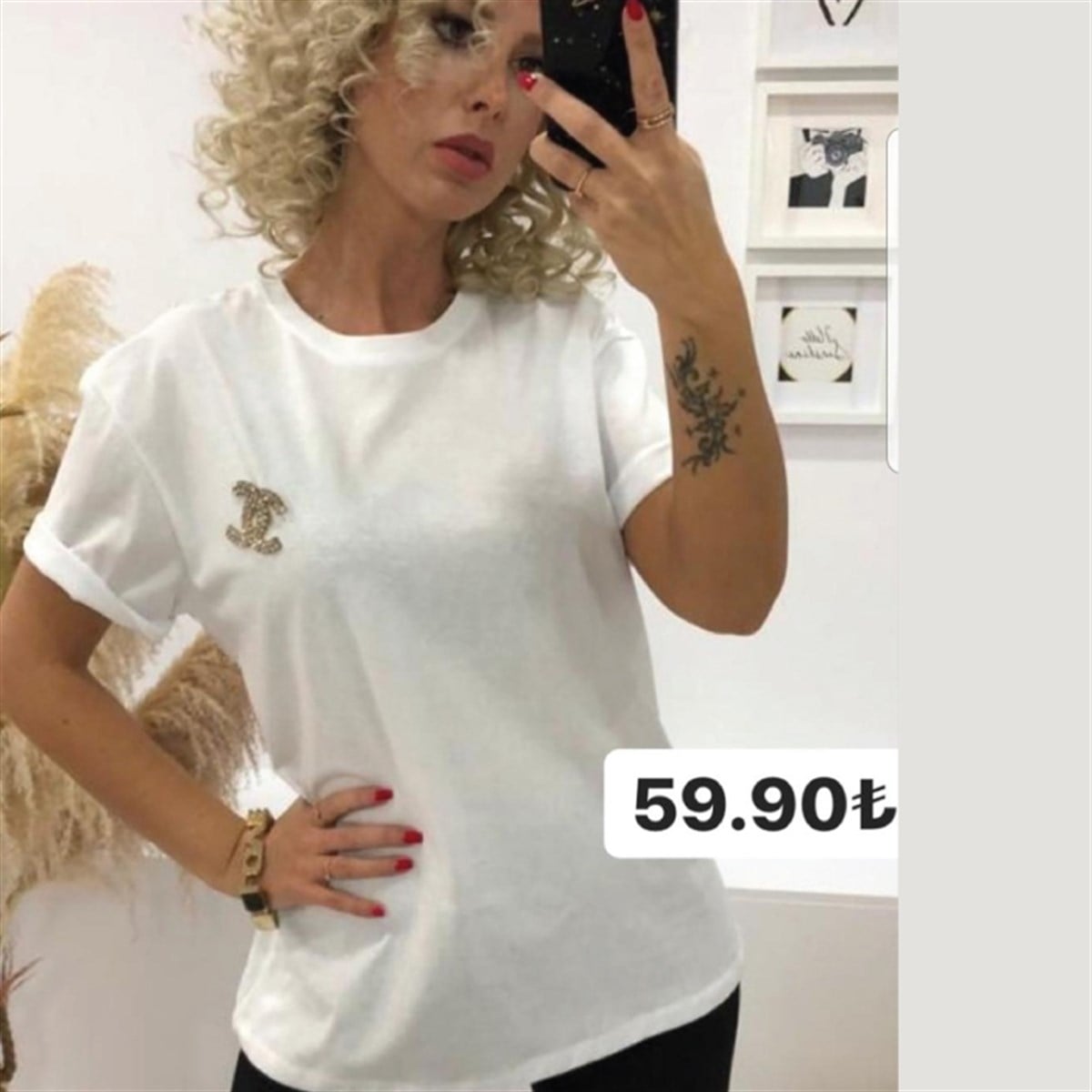  BOYFRİEND KALIP BROŞLU TİŞÖRT
