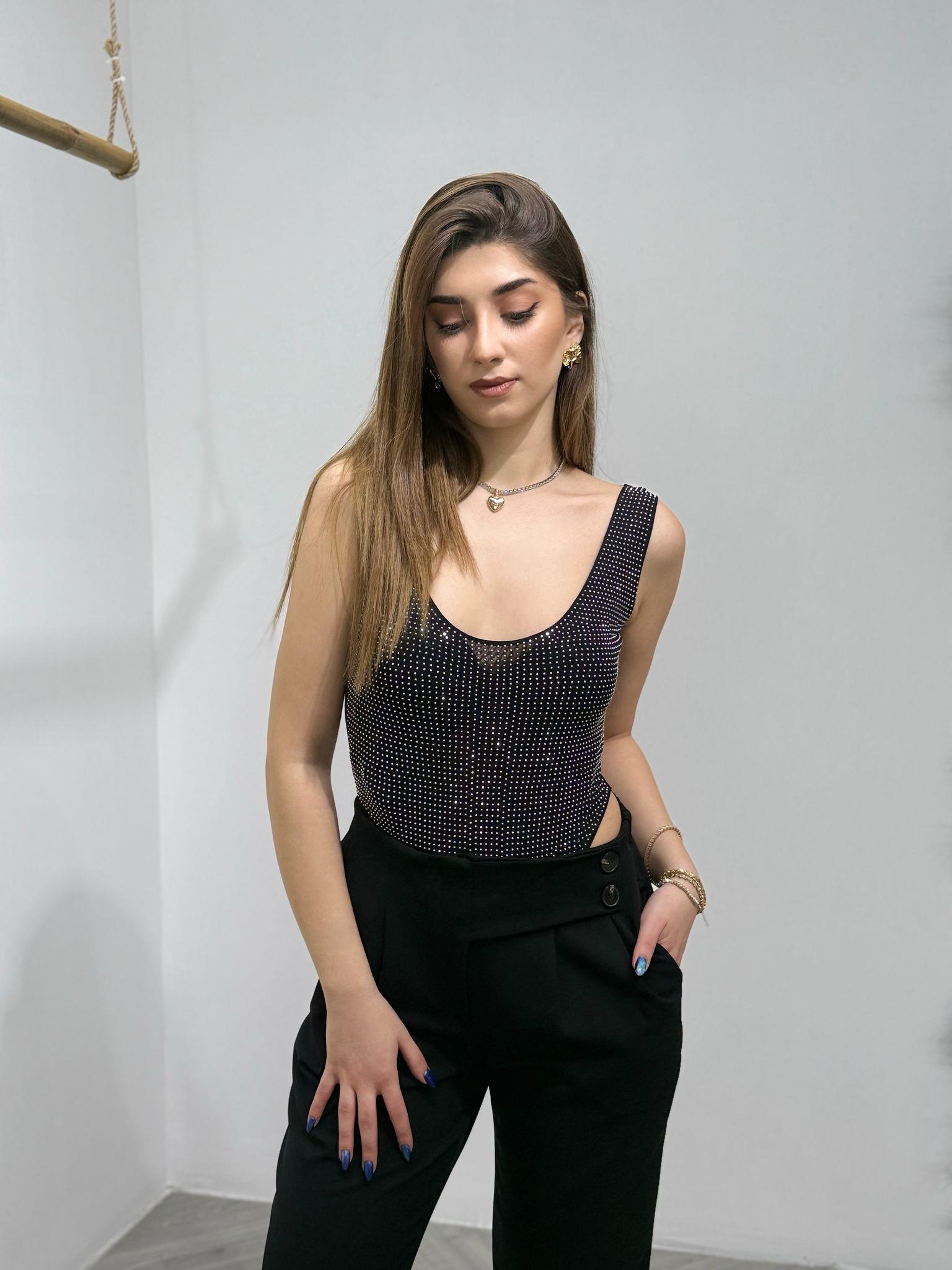  Full Taşlı Kolsuz Çıtçıtlı Tasarım Bodysuit