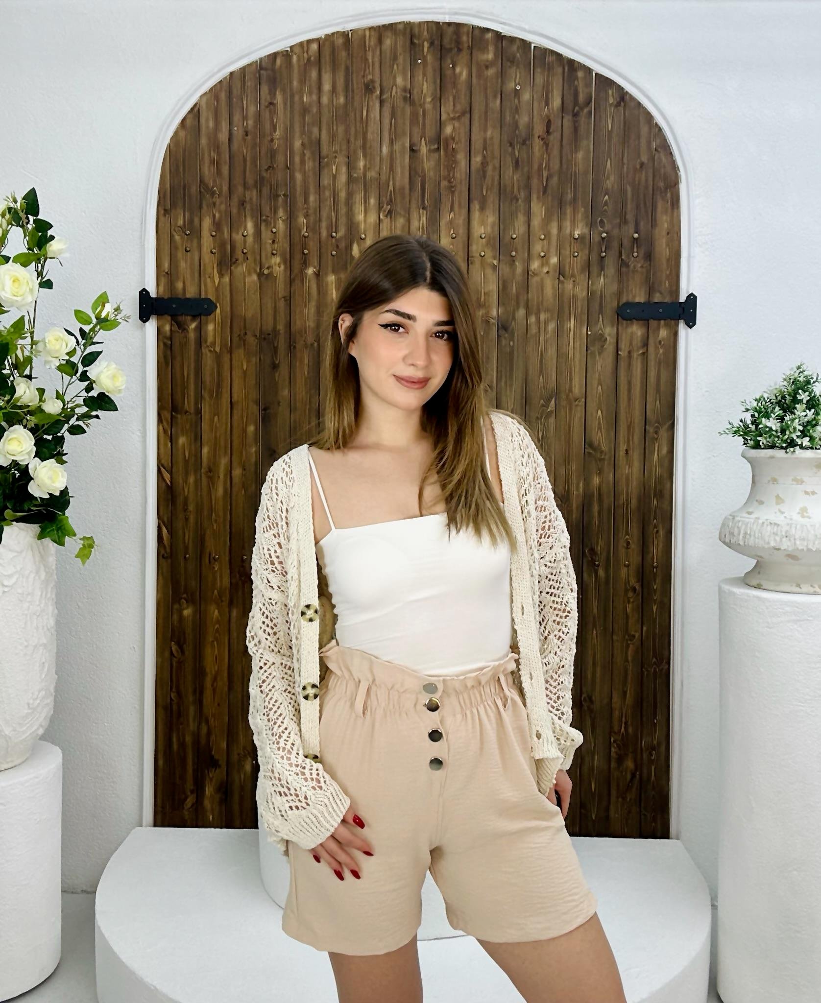 Aerobin Kumaş Düğmeli Şehir Boy Şort 