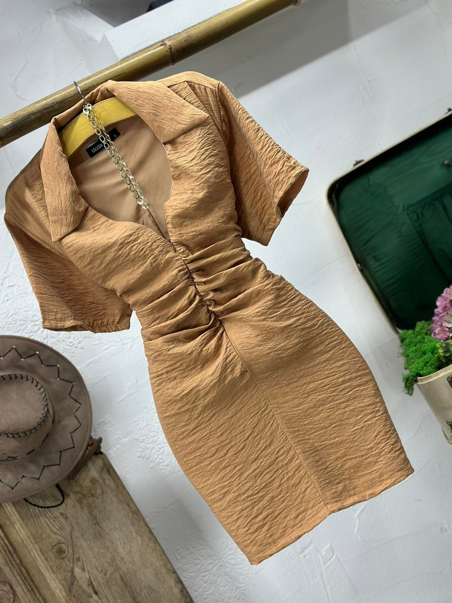 Agaç Kabuğu Kumaş Büzgü Dikişli Fermuar Detay Elbise