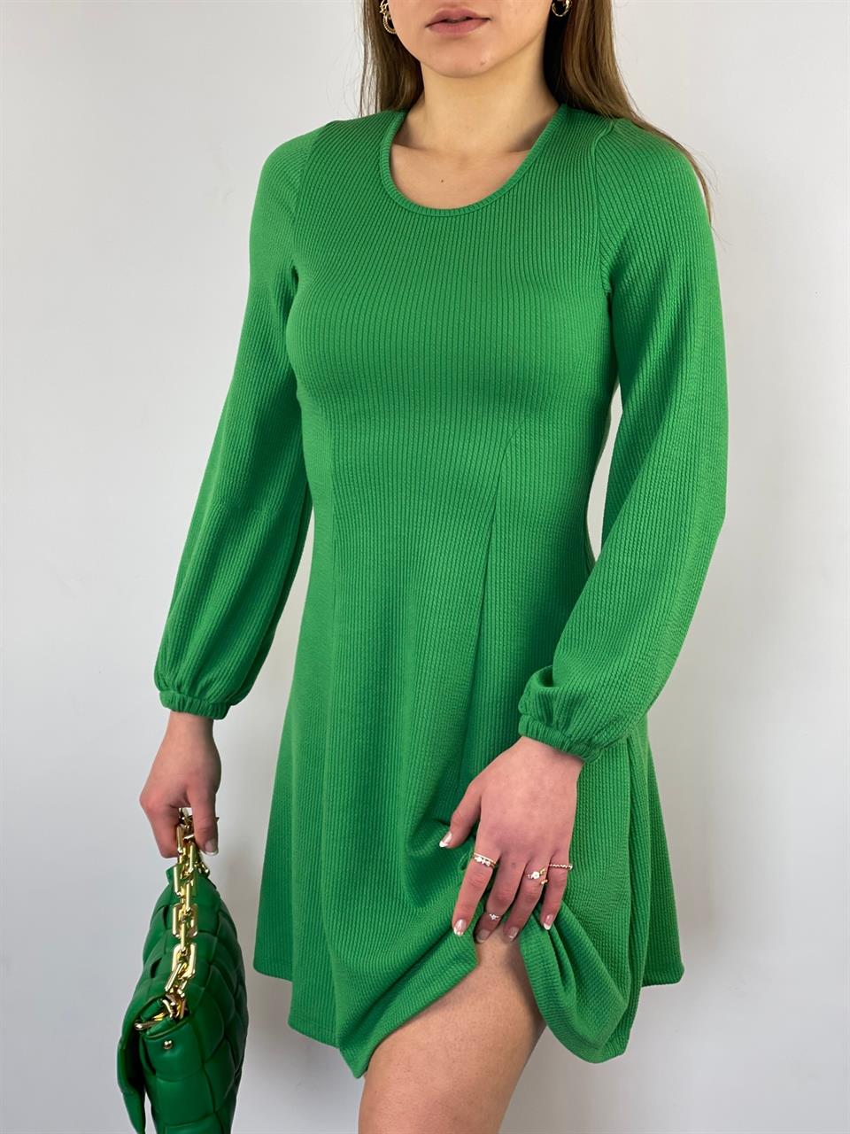 akarlı Kumaş Yuvarlak Yaka Kloş Elbise Kemer Hariçtir