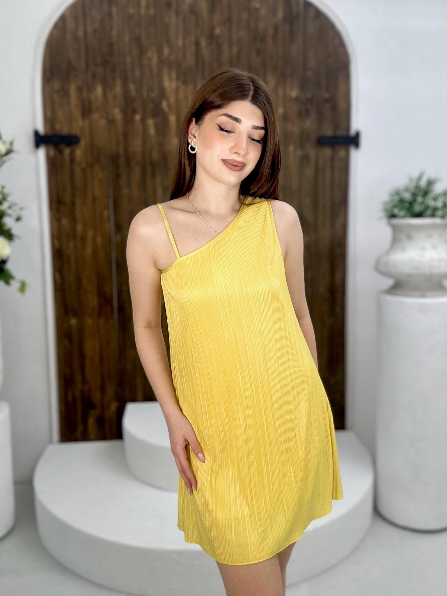 Akordiyon Kumaş Tek Omuz Askılı Elbise Sarı