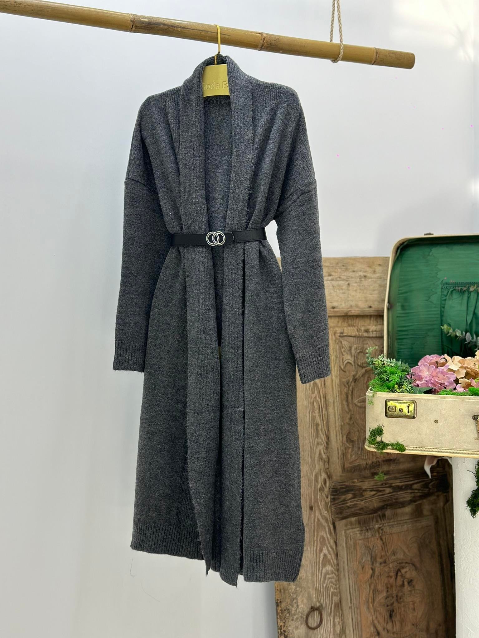 Antrasit Rahat Kesim Uzun Hırka