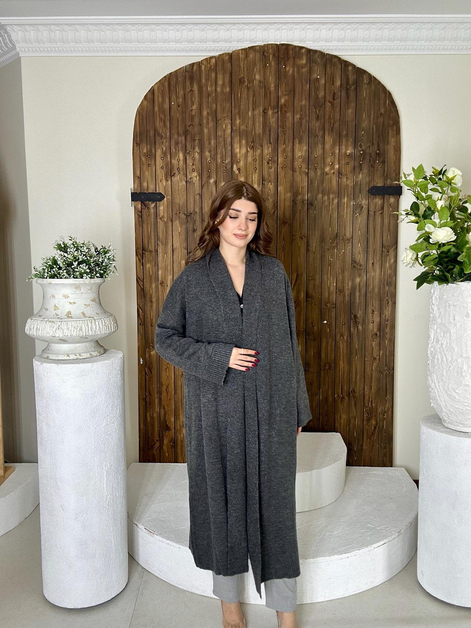 Antrasit Rahat Kesim Uzun Hırka