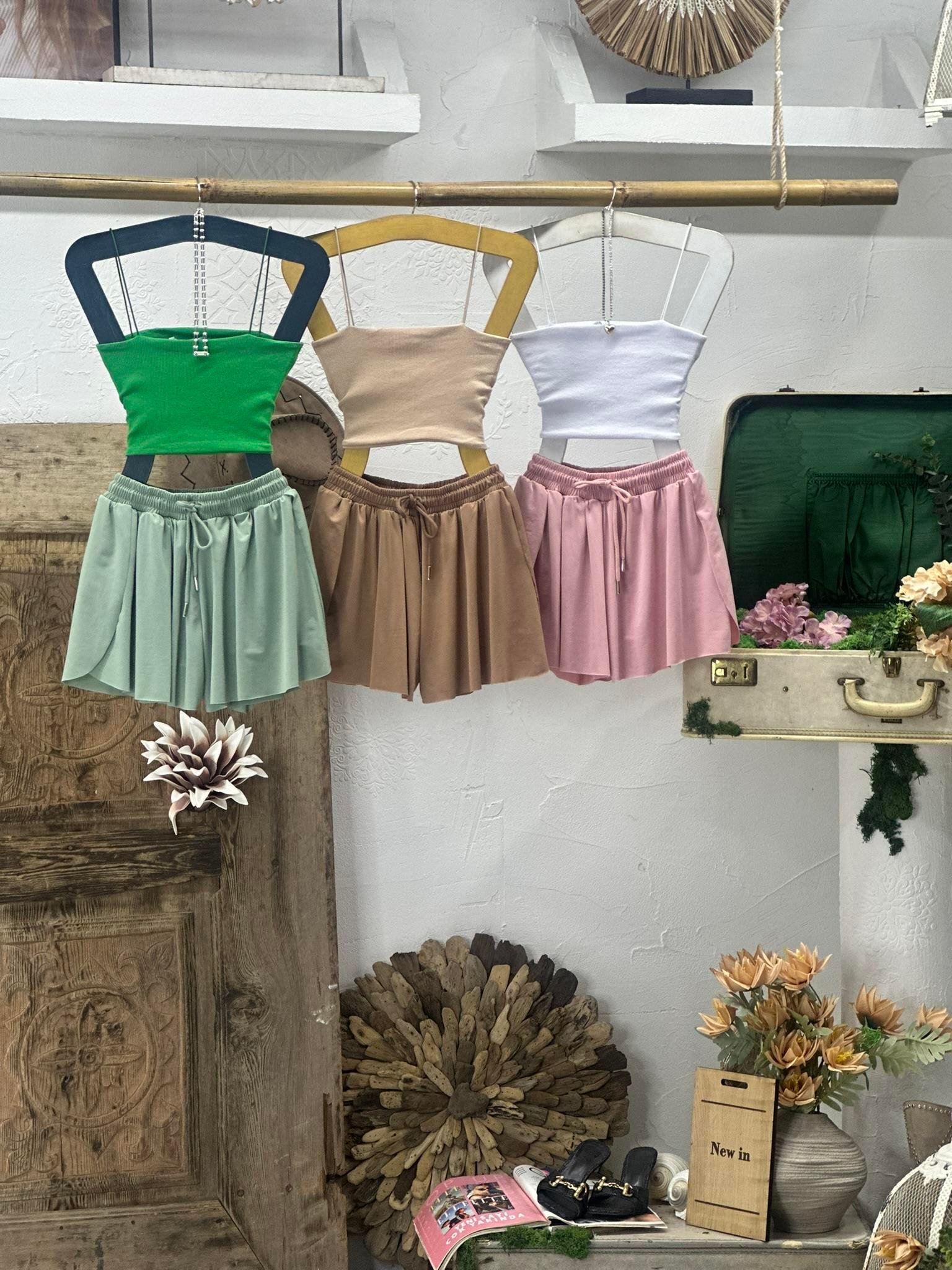 Astarlı Bağcıklı Mini Şort Etek