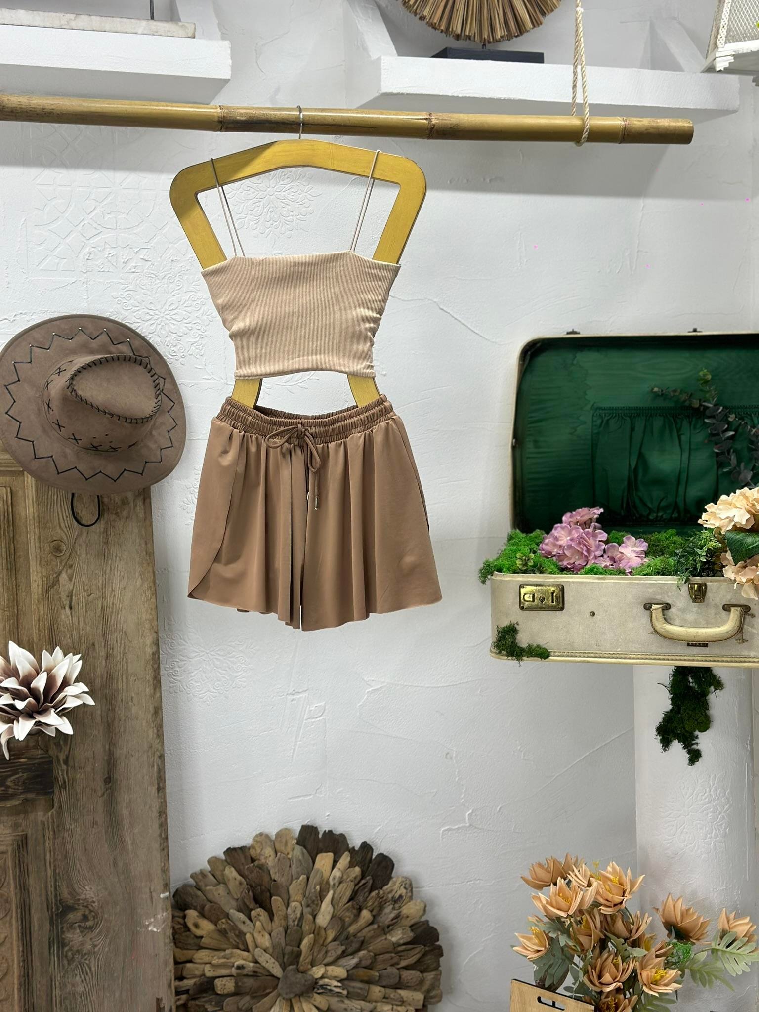 Astarlı Bağcıklı Mini Şort Etek