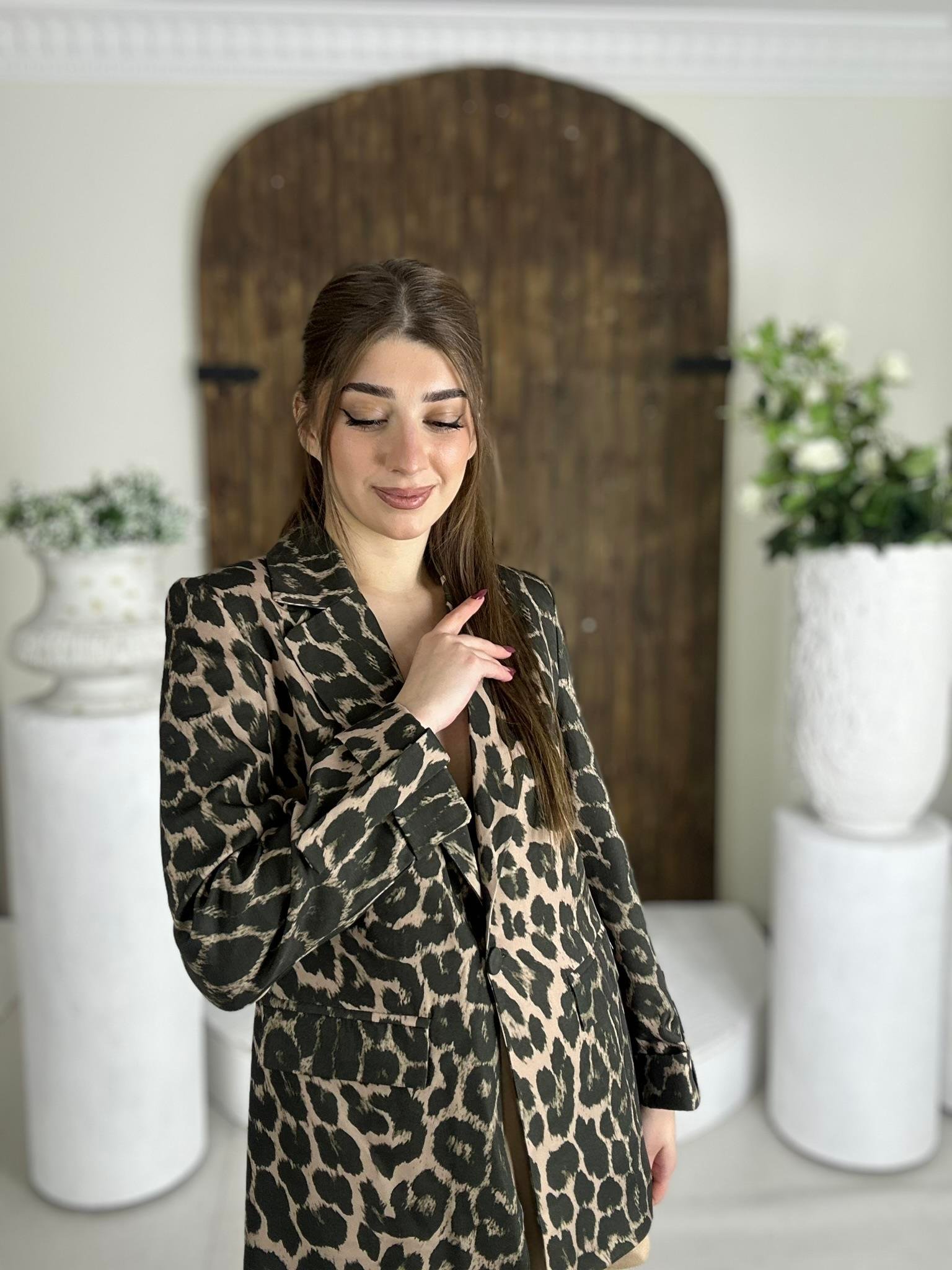 Atlas Kumaş Astarlı Leopar Desen Blazer