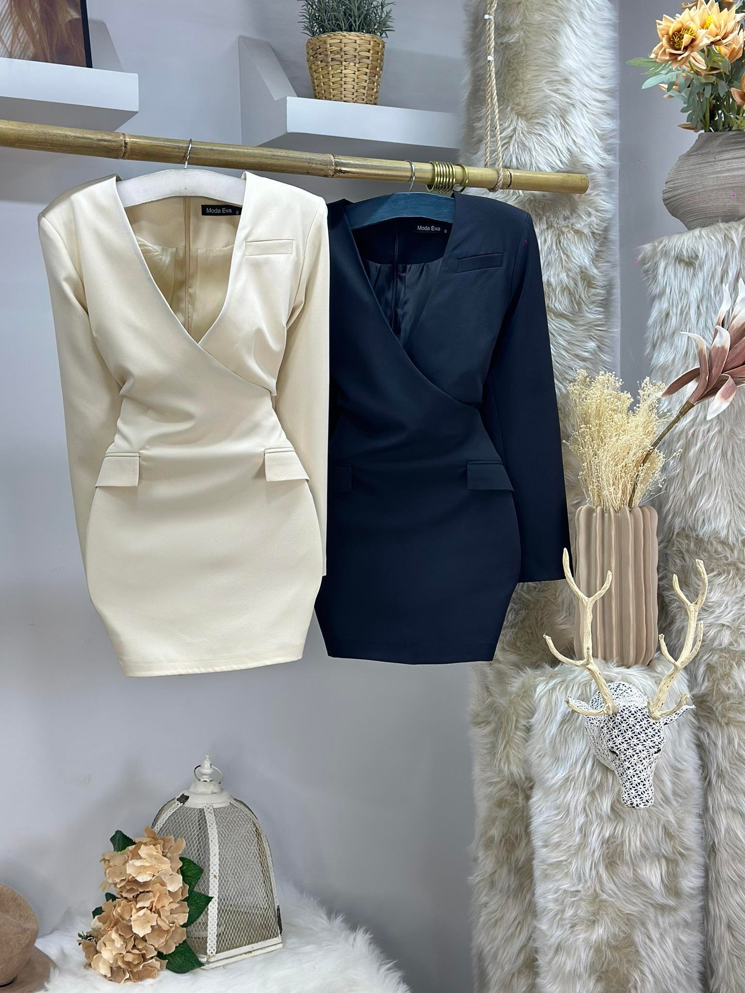 Atlas Kumaş Ceket Yaka Tasarım İki Renk Elbise