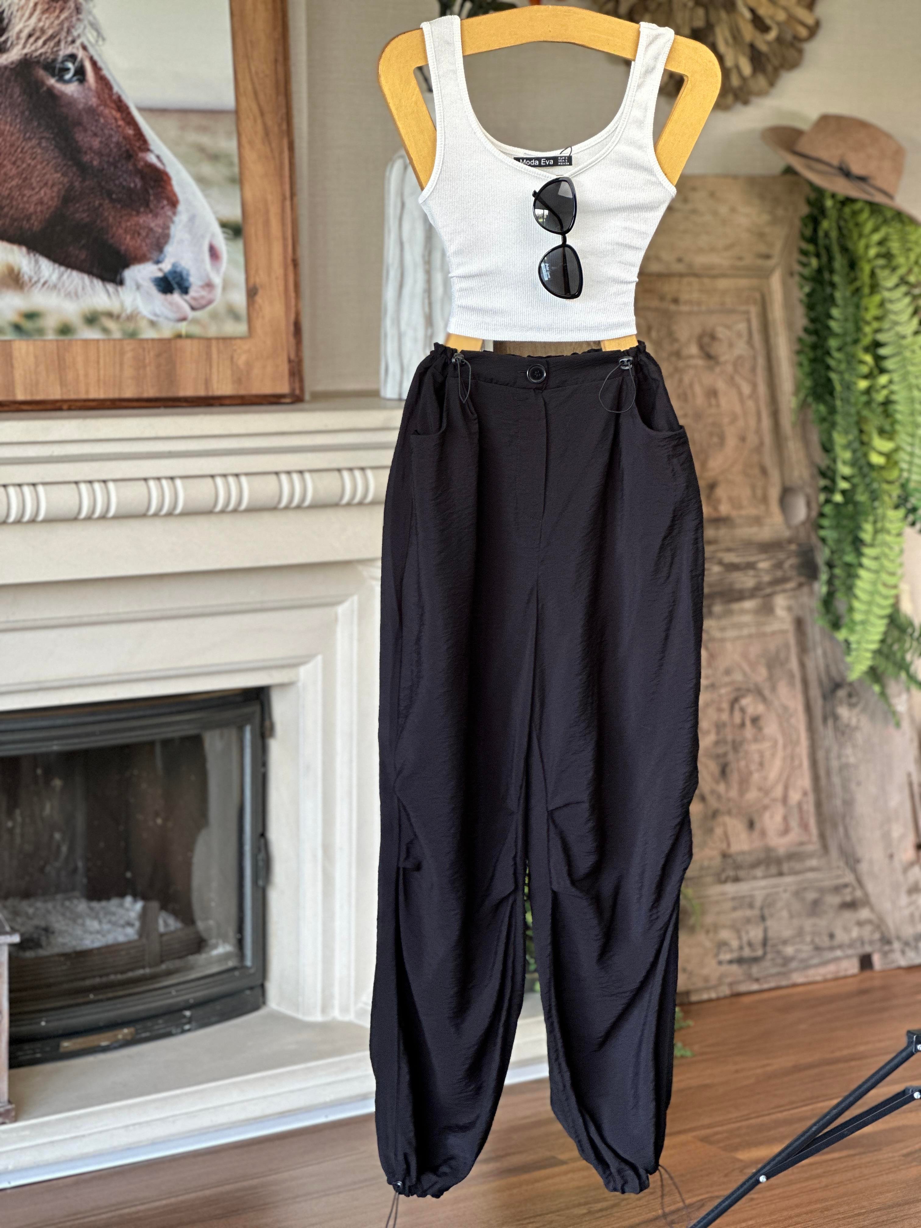 Bel ve Paça Büzgü Ayarlı Paraşüt Pantolon